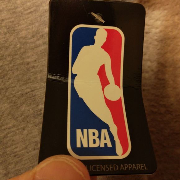 Clevelnad Cavaliers NBA tshirt womens XL Xlarge red gray raglan 3/4 sleeve - Picture 6 of 10